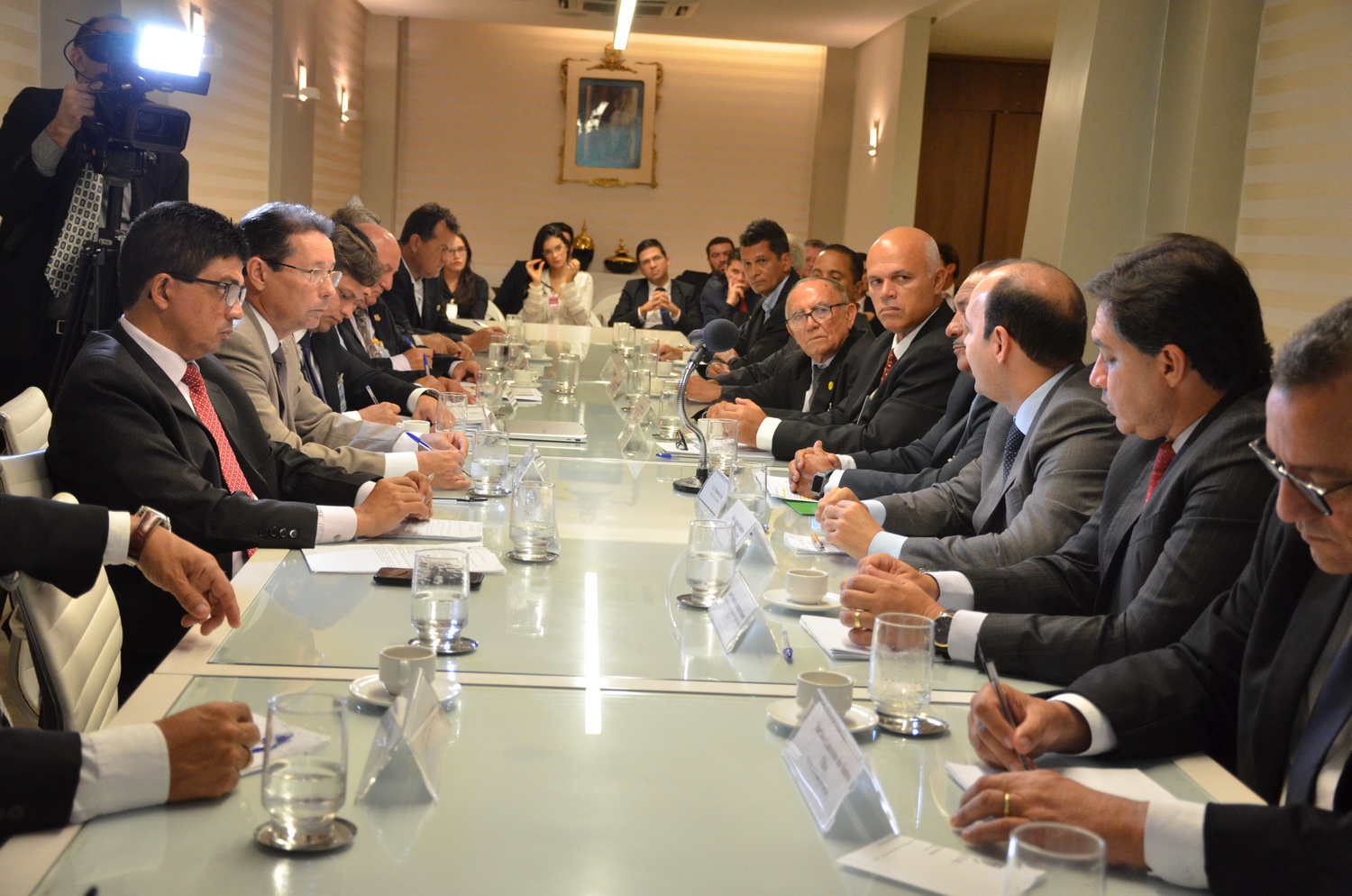 Governo aumenta de 30% para 50% proposta de incorporação da bolsa desempenho para as Forças de Segurança da Paraíba e acordo pode ser fechado na 2ª feira