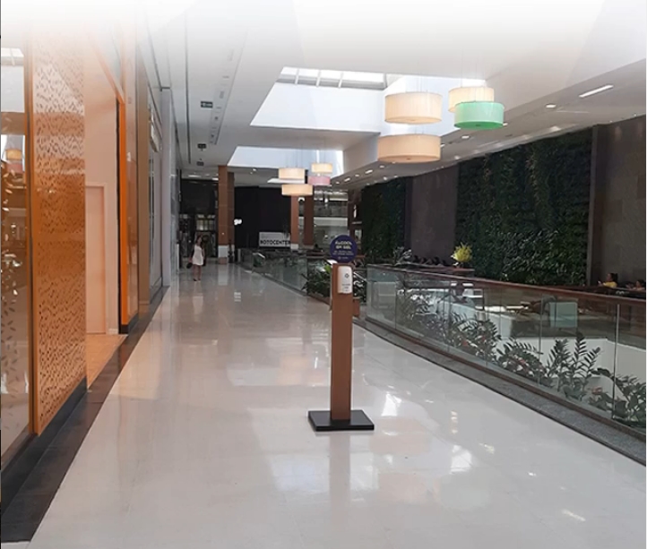 Prefeito Cartaxo prorroga por mais 15 dias fechamento de shoppings, cinemas, academias, salões de beleza, bares e restaurantes em João Pessoa