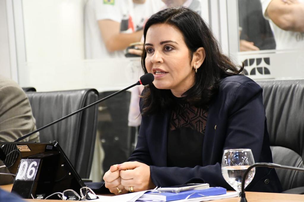Pollyanna Dutra destina emenda para recuperação de rodovias do Sertão da Paraíba