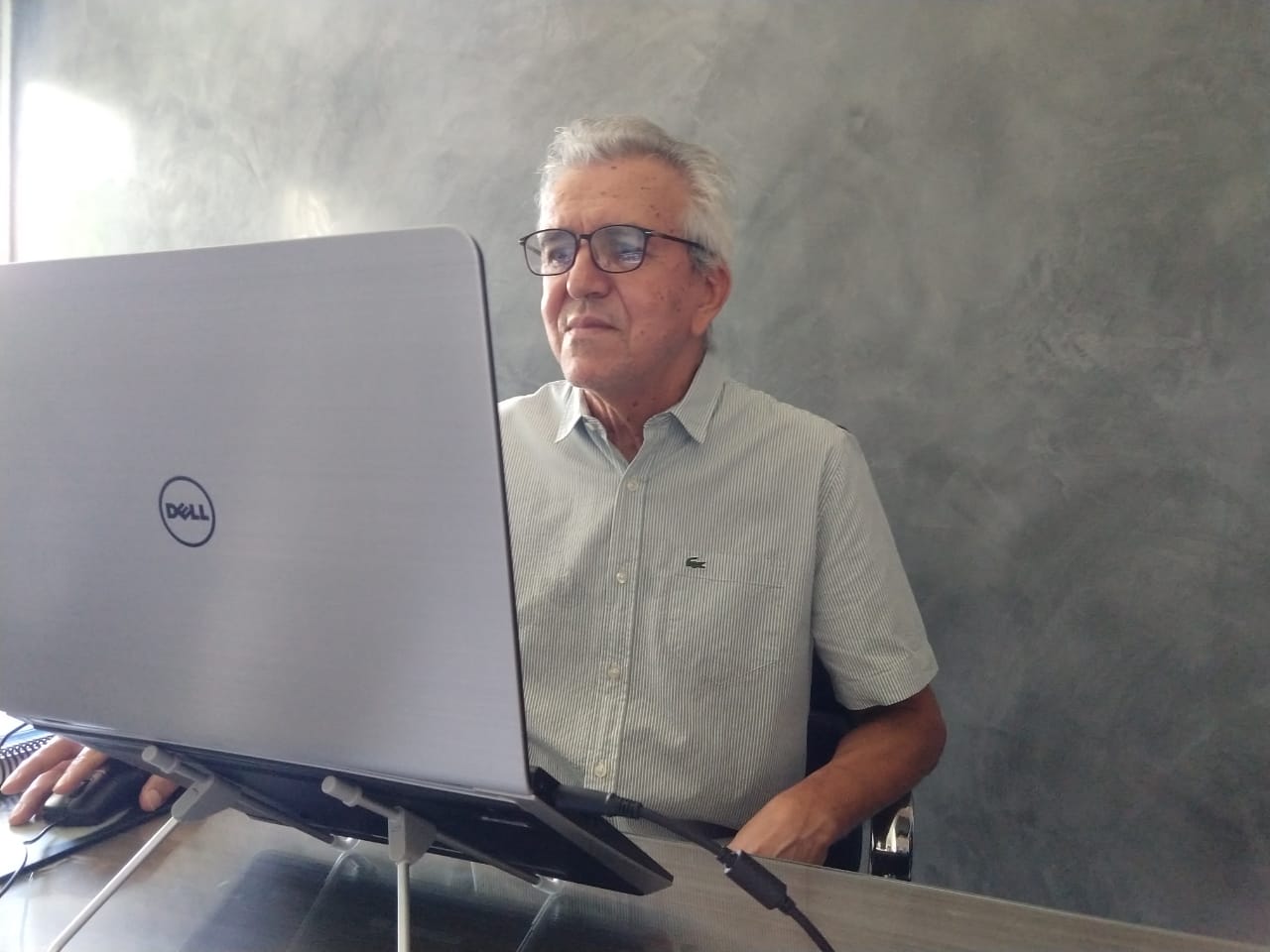 Aprovado na AL-PB projeto de Buba Germano que autoriza produção comercial de álcool 70% na PB