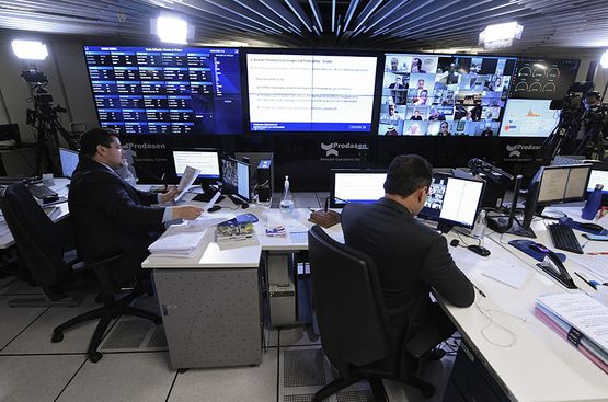 Senado aprovação liberação de candidaturas para políticos com contas rejeitadas