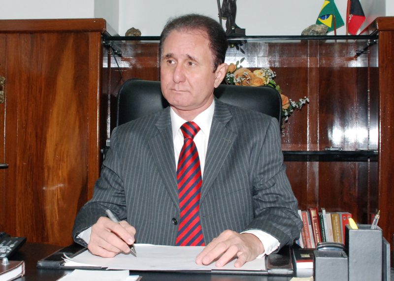 Desembargador Abraham Lincoln da Cunha Ramos mantém decisão que desobriga Unimed JP de cumprir a "Lei Fila Zero" no atendimento de infectados pelo Covid-19