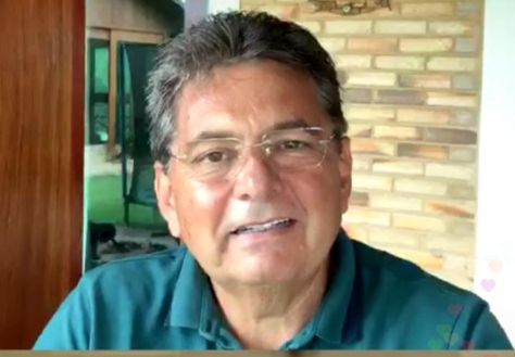 LIVE: Presidente Adriano Galdino destaca leis promulgadas pela Assembleia Legislativa e convida médica para esclarecer dúvidas sobre o Covid-19