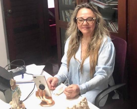 Drª Paula diz que flexibilização não pode ser entendida como relaxamento do isolamento social ante à Covid-19