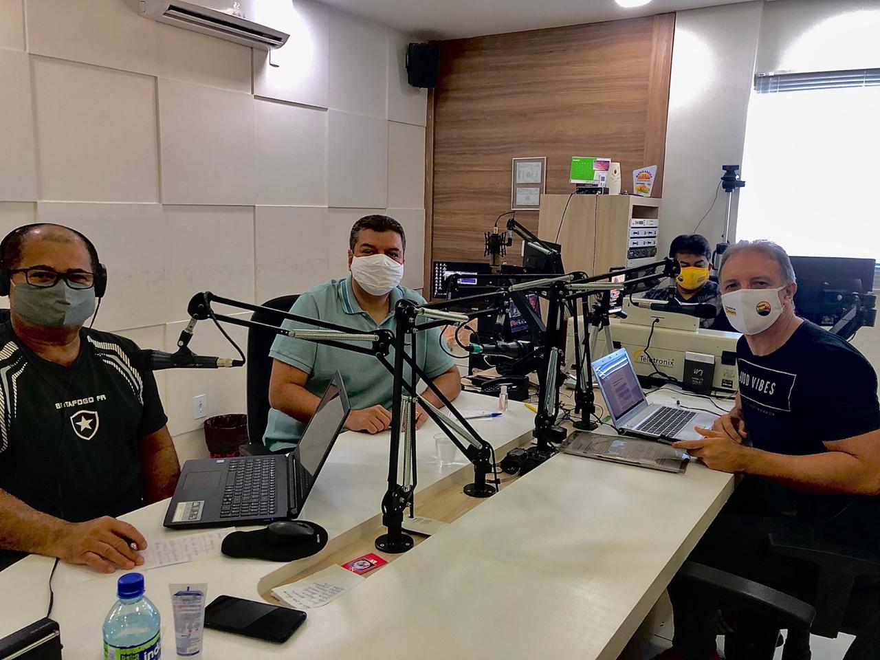 Entrevista na rádio POP FM, pré-candidato Diego Tavares diz que "João Pessoa precisa de um gestor moderno, experiente e com sensibilidade social”