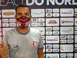 Treinador Evandro Guimarães deixa o Campinense Clube às véspera do "clássico emoção" contra o Botafogo