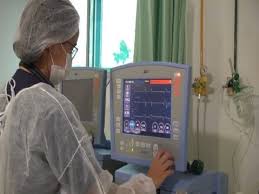 Prefeito Renato Mendes comemora chegada de novos respiradores móveis para a saúde de Alhandra conseguidos por Efraim Filho