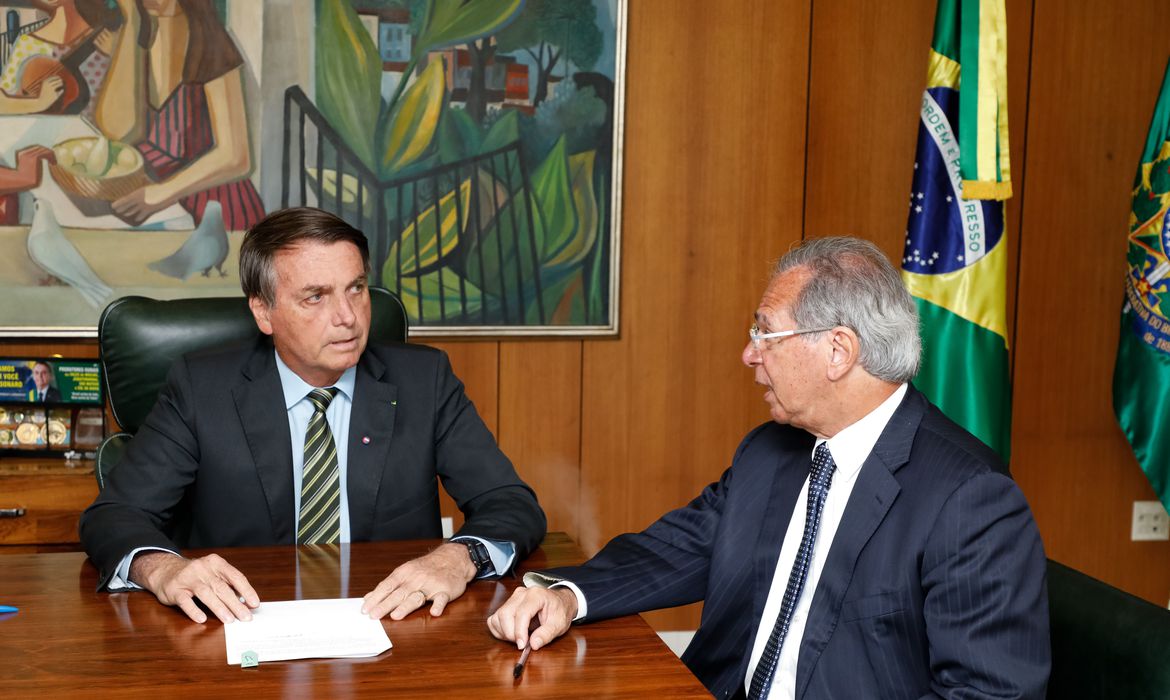 (Brasília  - DF, 24/08/2020) Assinatura do Decreto 10.470/2020, que prorroga o Benefício Emergencial.
Foto: Carolina Antunes/PR