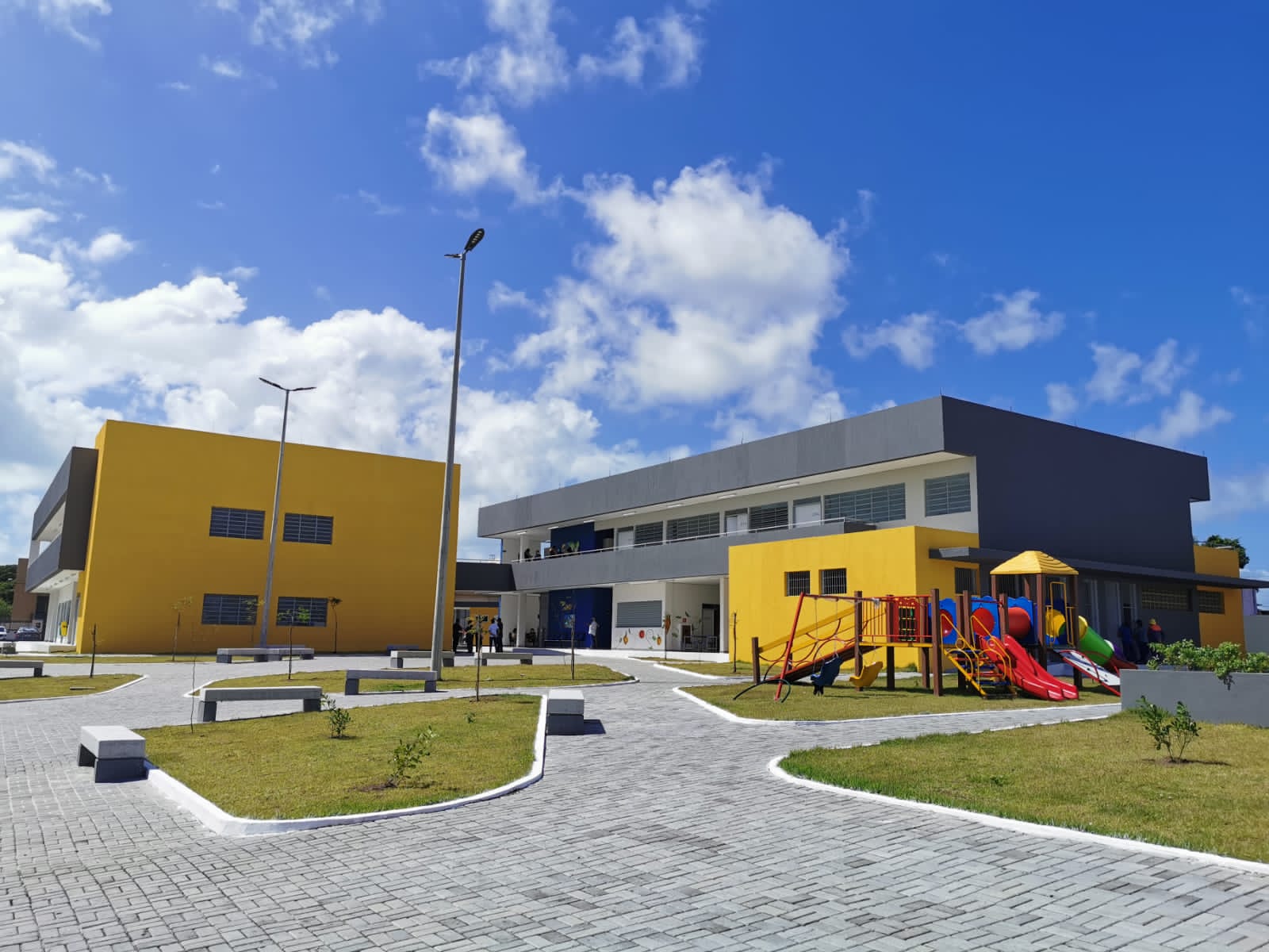 435 ANOS: Prefeito Luciano Cartaxo entrega Centro de Educação Integrada em Mangabeira e amplia número de crianças em ensino integral na Capital