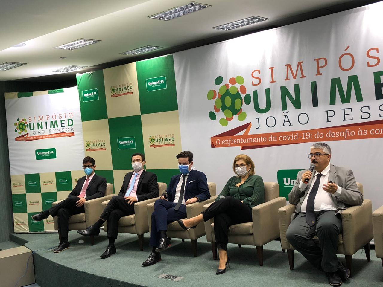 SIMPÓSIO: Unimed JP se firma como referência em promoção do conhecimento científico acerca do enfrentamento da Covid-19