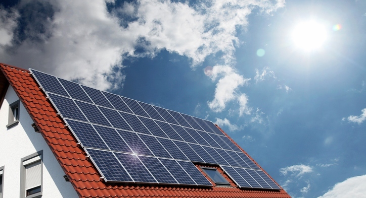 A força do investimento privado: Brasil ultrapassa os 3 milhões de sistemas solares fotovoltaicos