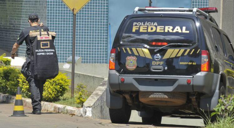 PF faz buscas nas secretarias de Saúde do Recife e de Jaboatão em investigação sobre contratos de R$ 57 milhões no combate à Covid-19