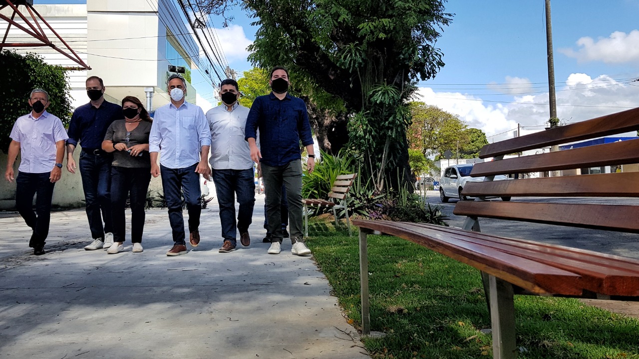 Prefeito Luciano Cartaxo entrega novo trecho da Avenida Passeio Epitácio Pessoa, num projeto que alia tecnologia e urbanismo