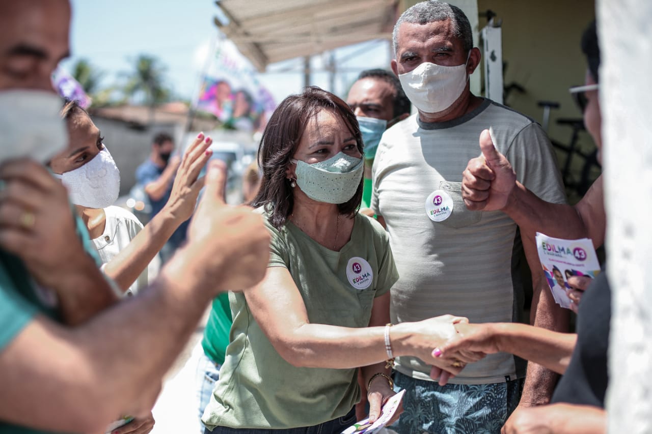 Em campanha no Valentina Figueiredo, candidata Edilma Freire garante criação do Centro de Diagnóstico por Imagem e expansão das USFs