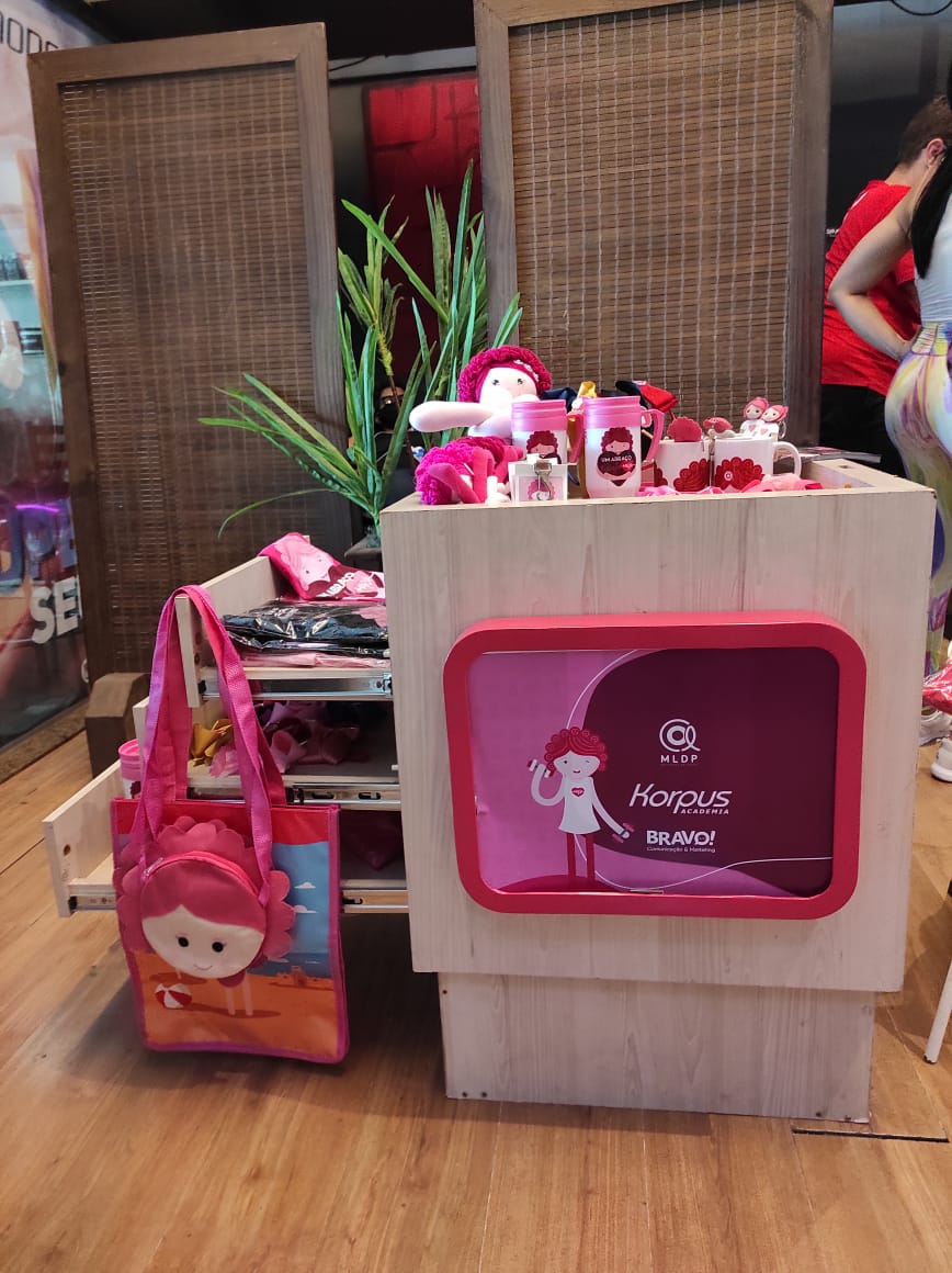 PARCERIA: Bravo Comunicação e Korpus Academia realizam ação conjunto para ajudar a Ong "Mulheres de Peito" em Campina Grande