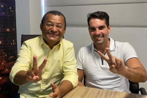 Candidato Nilvan Ferreira recebe o apoio político do vereador Lucas de Brito (PV)