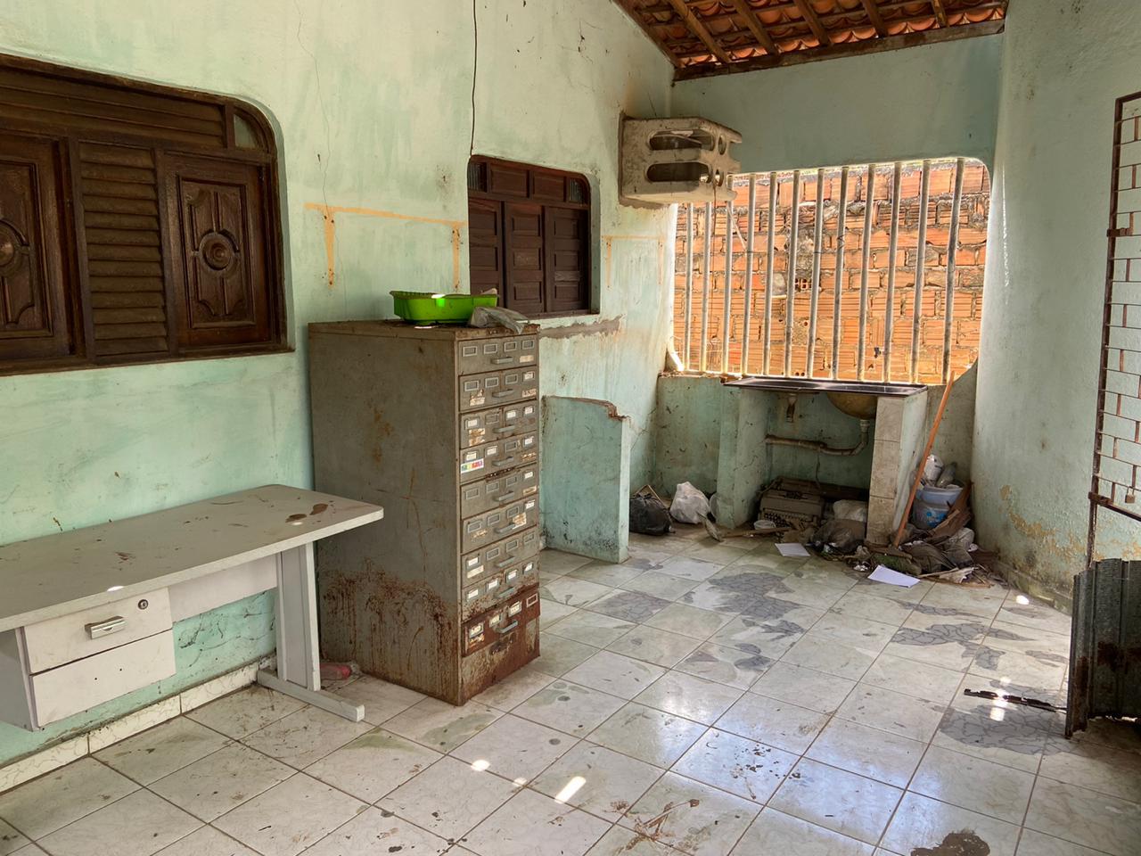 CAOS: ASPOL/PB denuncia problemas estruturais e péssimas condições de trabalho em delegacias de cidades do interior da Paraíba