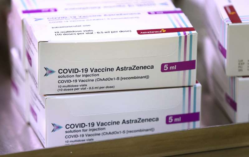 +VACINAS: Brasil recebe mais 2 milhões de doses prontas da vacina de Oxford nesta terça-feira vindas da Índia