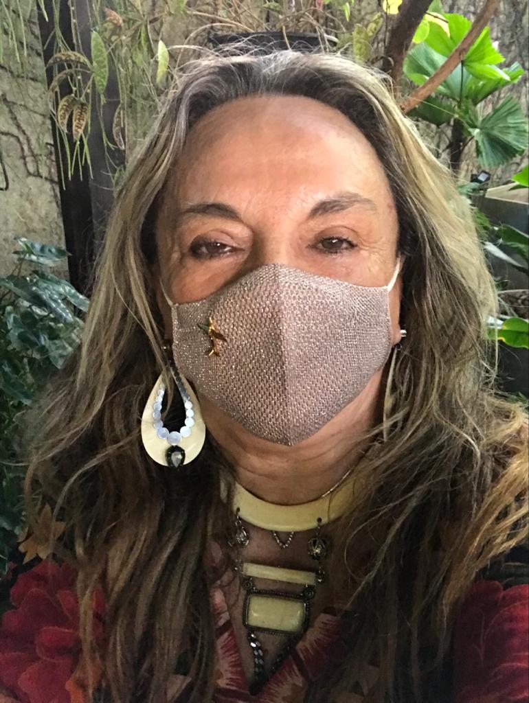 Dra. Paula comemora início da vacinação contra a Covid-19 e valoriza a ciência acima de tudo