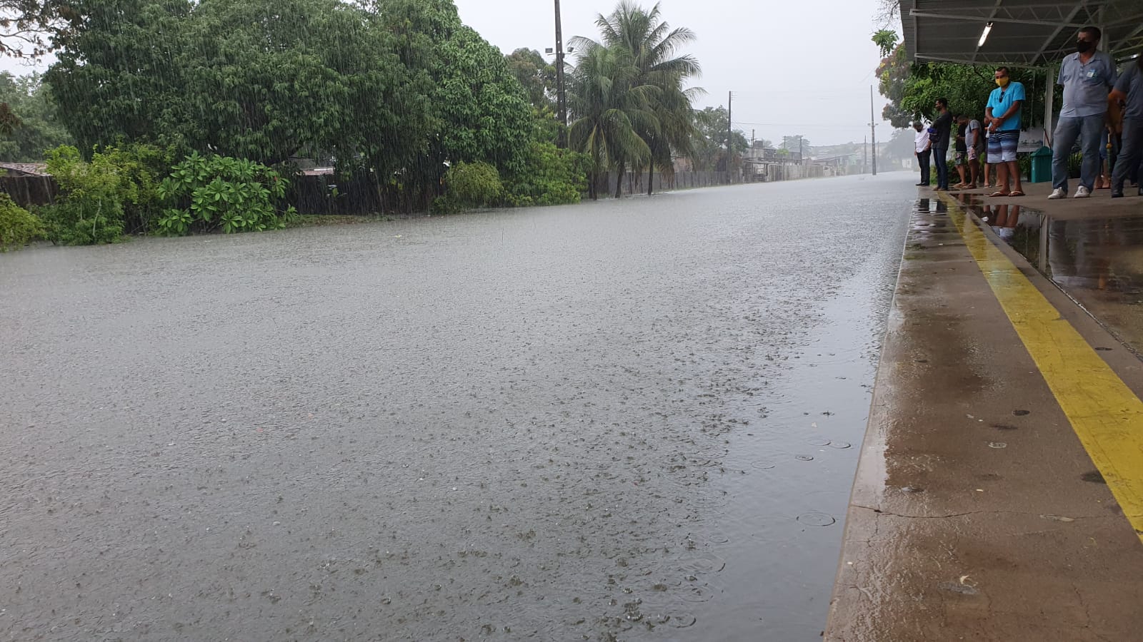 Prefeito Cícero reúne equipe de governo para avaliar impacto das chuvas de 167,8mm registradas nas últimas 8h em João Pessoa