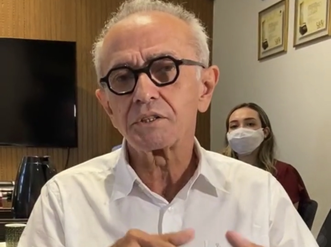 Prefeitura de João Pessoa alerta que golpistas estão usando grupos de WhatsApp pedindo doações para a pandemia da Covid-19 em nome do prefeito Cícero Lucena