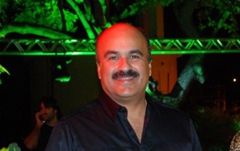 Dono da TV Cabo Branco, Eduardo Carlos testa positivo para Covid e opta por se tratar no Sírio Libanês em São Paulo