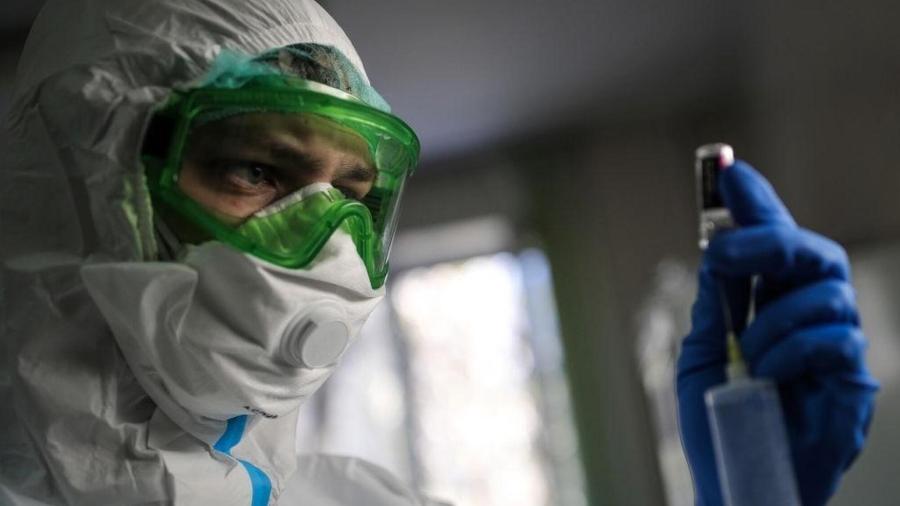 GRIPE: Rússia detecta primeiros casos de gripe aviária H5N8 em humanos