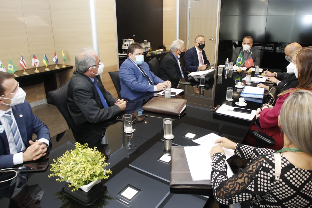 AGENDA: Deputado Aguinaldo recepciona comitiva de prefeitos paraibanos em Brasília e encaminha pleitos junto a ministérios do governo federal