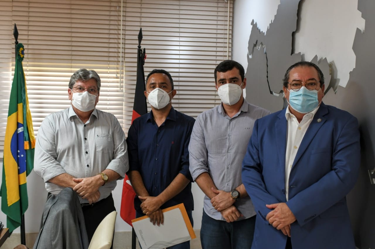 ELEIÇÕES 2022: Prefeitos de São Vicente do Seridó e Riacho de Santo Antônio anunciam filiação ao Cidadania e apoio à reeleição de João Azevêdo