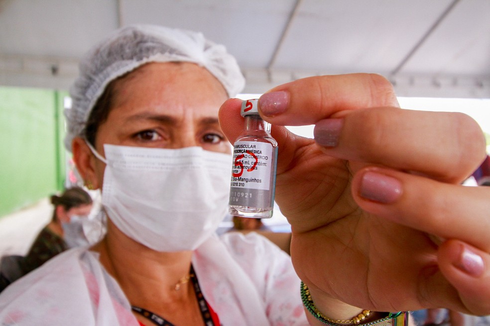 PMJP segue vacinação contra Covid com aplicação da D1, D2 e D3 em 30 postos incluindo 10 USFs nesta quinta-feira