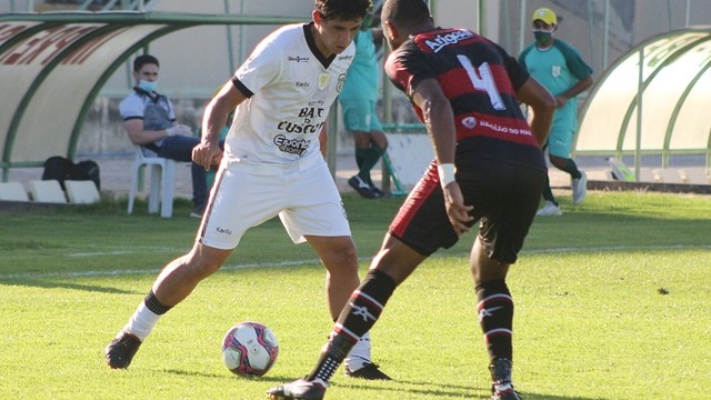 Com 12 jogadores afastados por Covid, Treze consegue empate contra o Atlético-CE