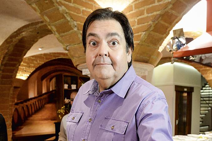 TV Globo antecipa saída do apresentador Fausto Silva e efetivação de Tiago Leifert