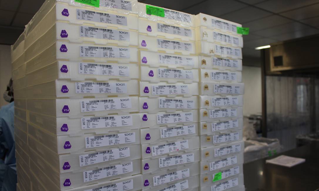 +VACINAS: Fiocruz entrega ao MS mais 4,5 milhões de vacinas AstraZeneca contra a Covid-19