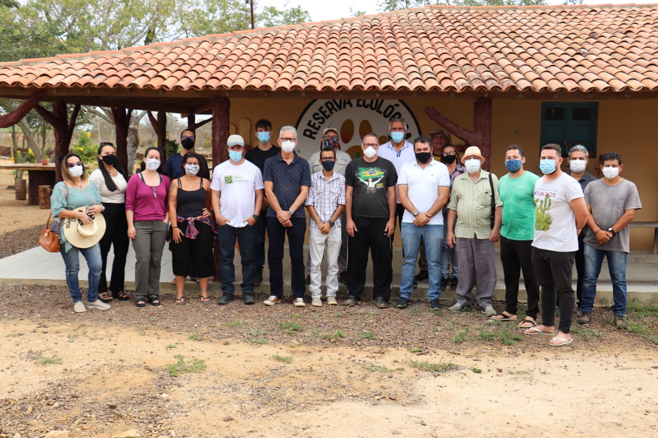 Deputado Buba acompanha expedição científica na Reserva Ecológica Olho D'água das Onças em Picuí