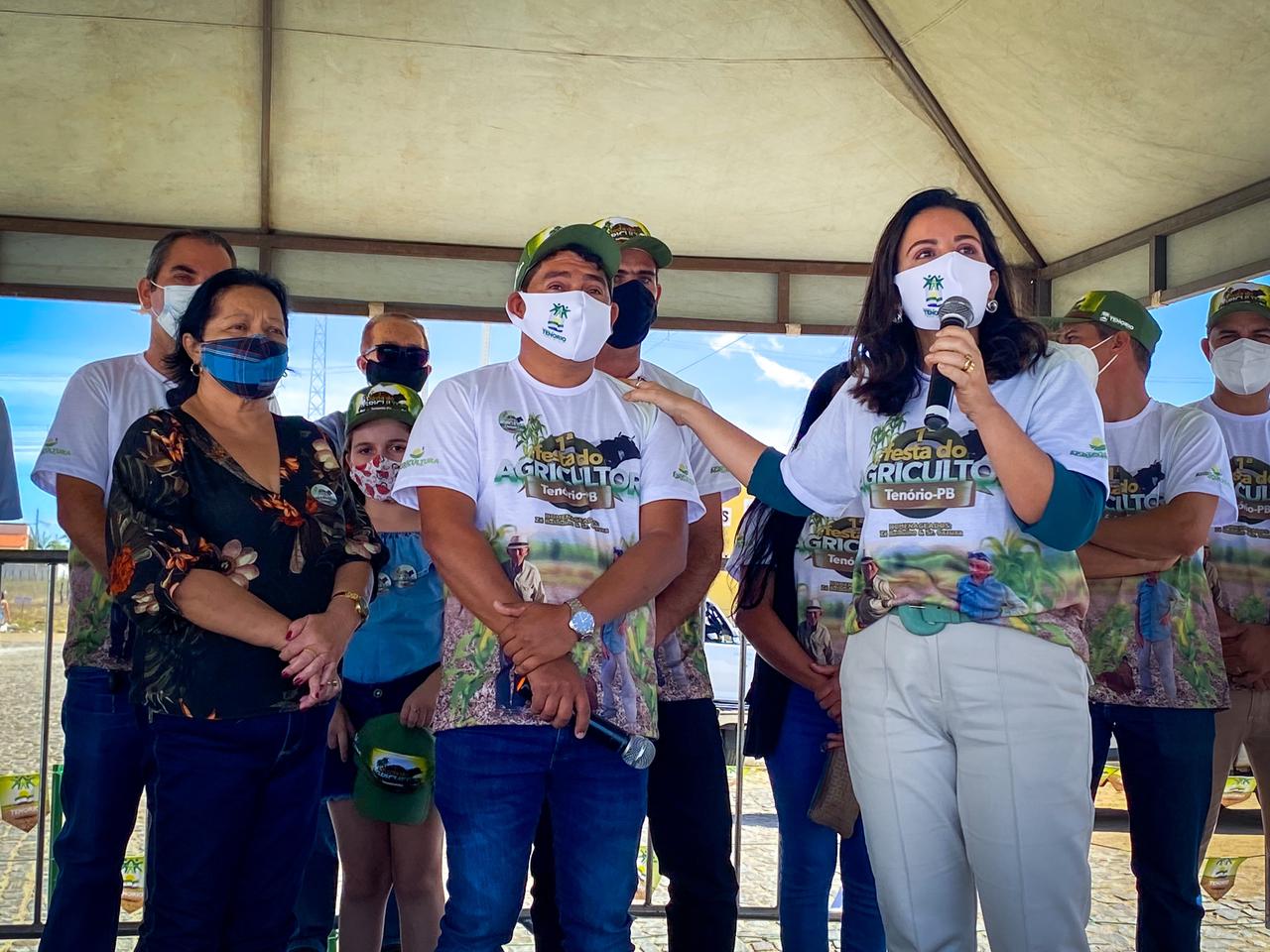 Deputada Pollyanna intermedia ação de cidadania e renova parceria com municípios sertanejos