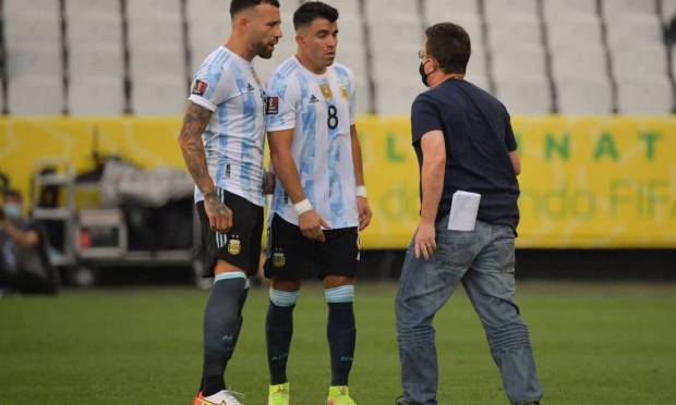 CONFUSÃO: Jogo entre Brasil e Argentina é suspenso e decisão caberá à Fifa, informa a Conmebol