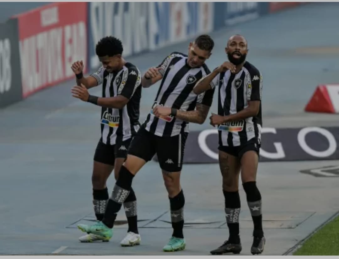 Botafogo goleia o Londrina e assume a vice-liderança da Série B