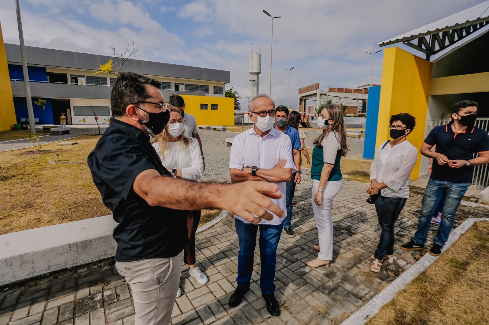 Prefeito Cícero anuncia reabertura do Centro de Educação Integrada de Mangabeira