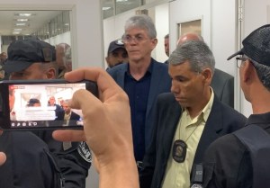 Juíza da Vara Criminal alega foro íntimo e se averba suspeita de jugar denúncia contra o ex-governador Ricardo Coutinho