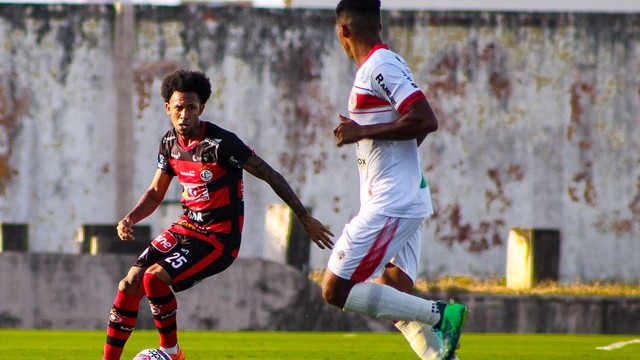 Campinense derrota o Guarani de Sobral e fica a duas partidas do acesso a série C
