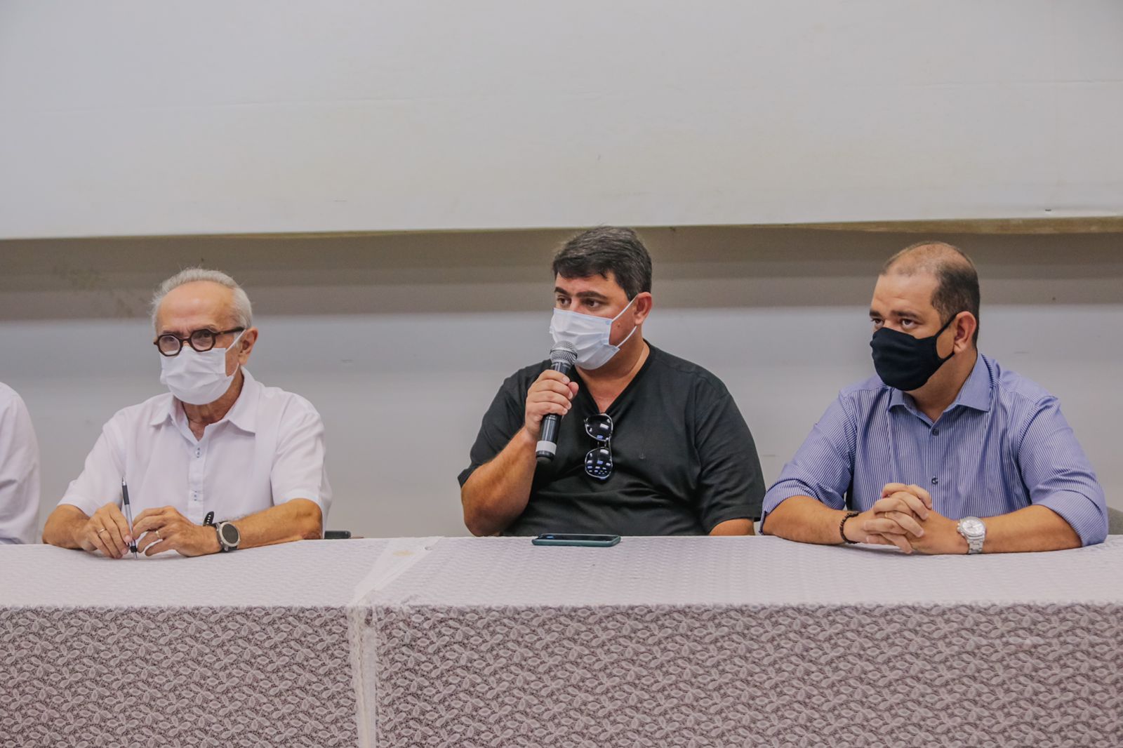 Prefeito Cícero Lucena libera R$ 1,3 milhão em emendas impositivas e beneficia 14 instituições sociais em João Pessoa