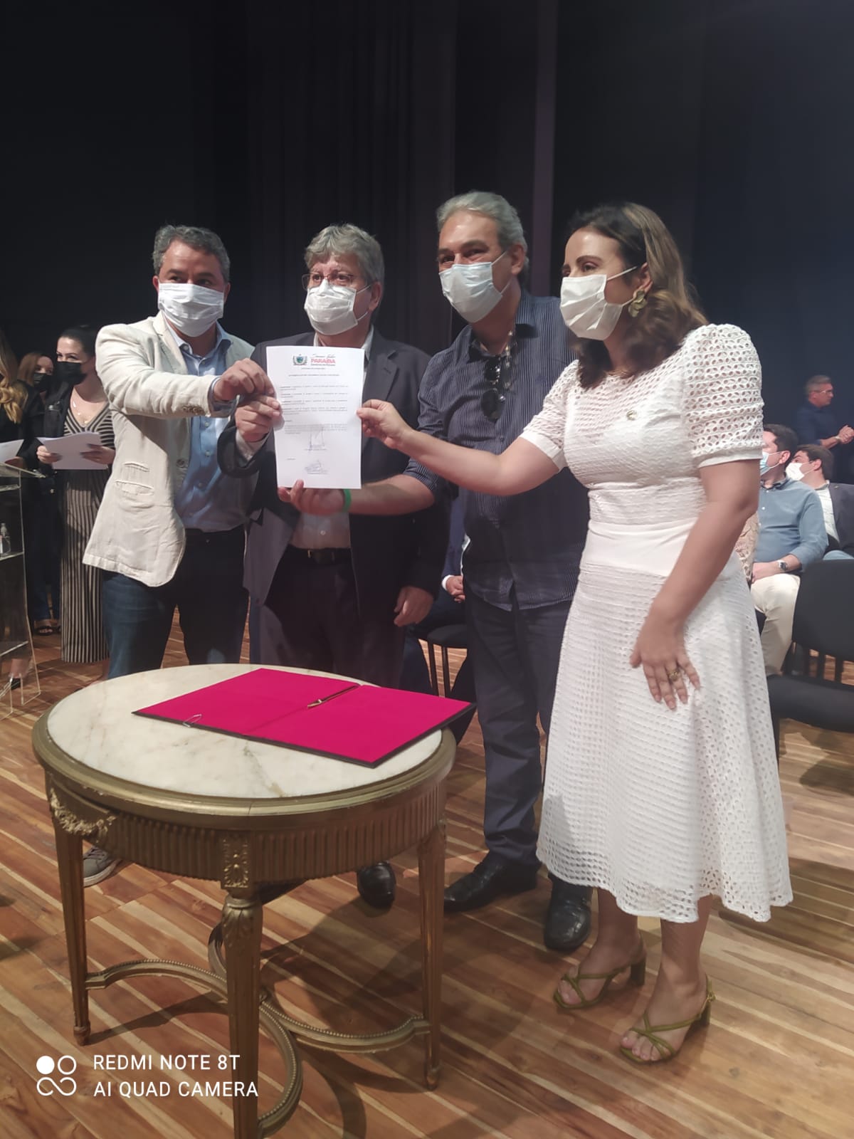 Secretário Diafrânio Fontes representa prefeito Igor Rosas na assinatura de convênio de R$ 850 mil para construção de creche de primeira infância em Malta