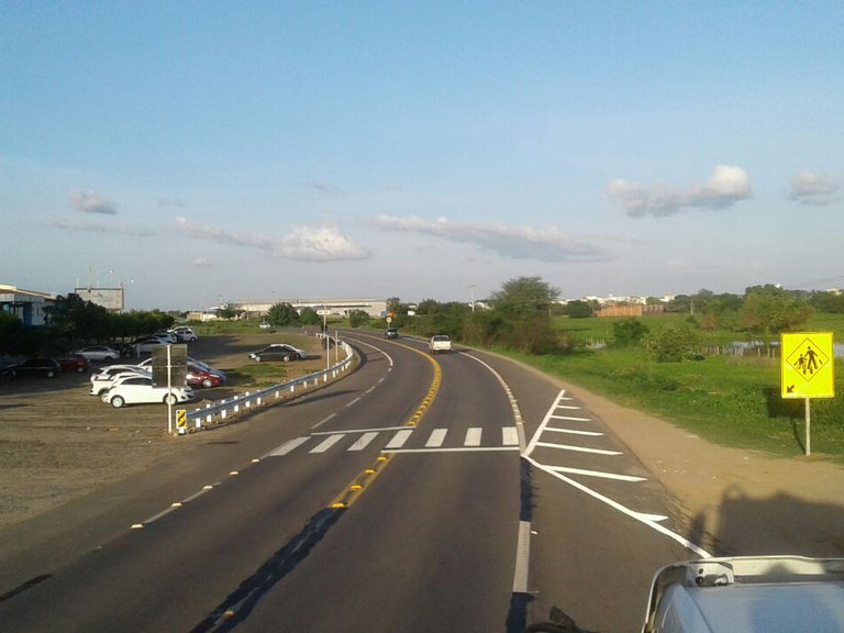 Jeová Campos pede ao Denit construção de rotatórias na BR 230 nos acessos para a cidade de Cajazeiras