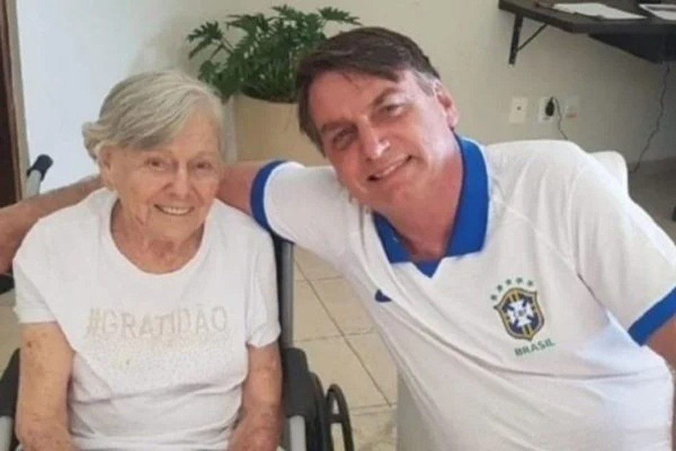 Morre em Registro, São Paulo, a mãe da presidente Bolsonaro, dona Olinda Bolsonaro