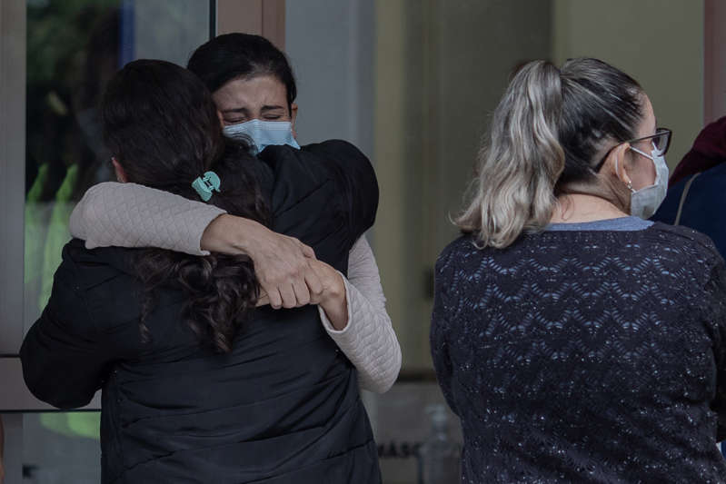 Polícia de MG identifica e divulga nomes de 10 mortos pela queda da pedra de um cânion em Capitólio