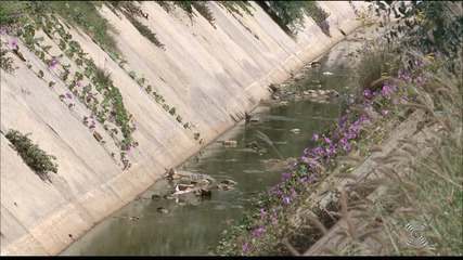 Deputado Jeová lamenta descaso e poluição com despejo de esgoto nas águas do Transposição do São Francisco em Monteiro