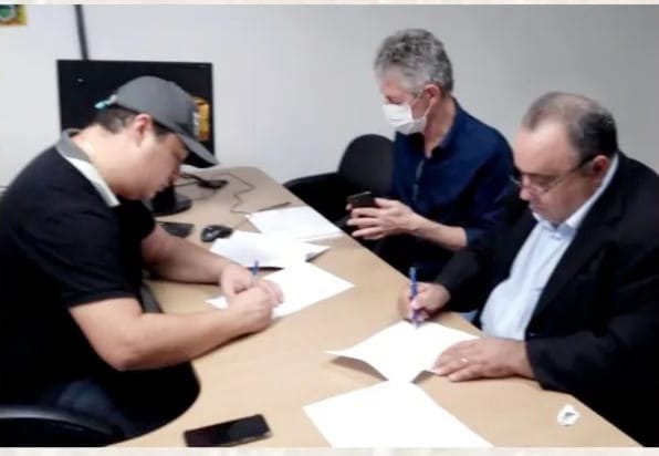 Emenda de R$ 100 mil apresentada por Jeová garante aquisição de aquisição e a instalação de câmaras de segurança e central de videomonitoramento para Cachoeira dos Índios