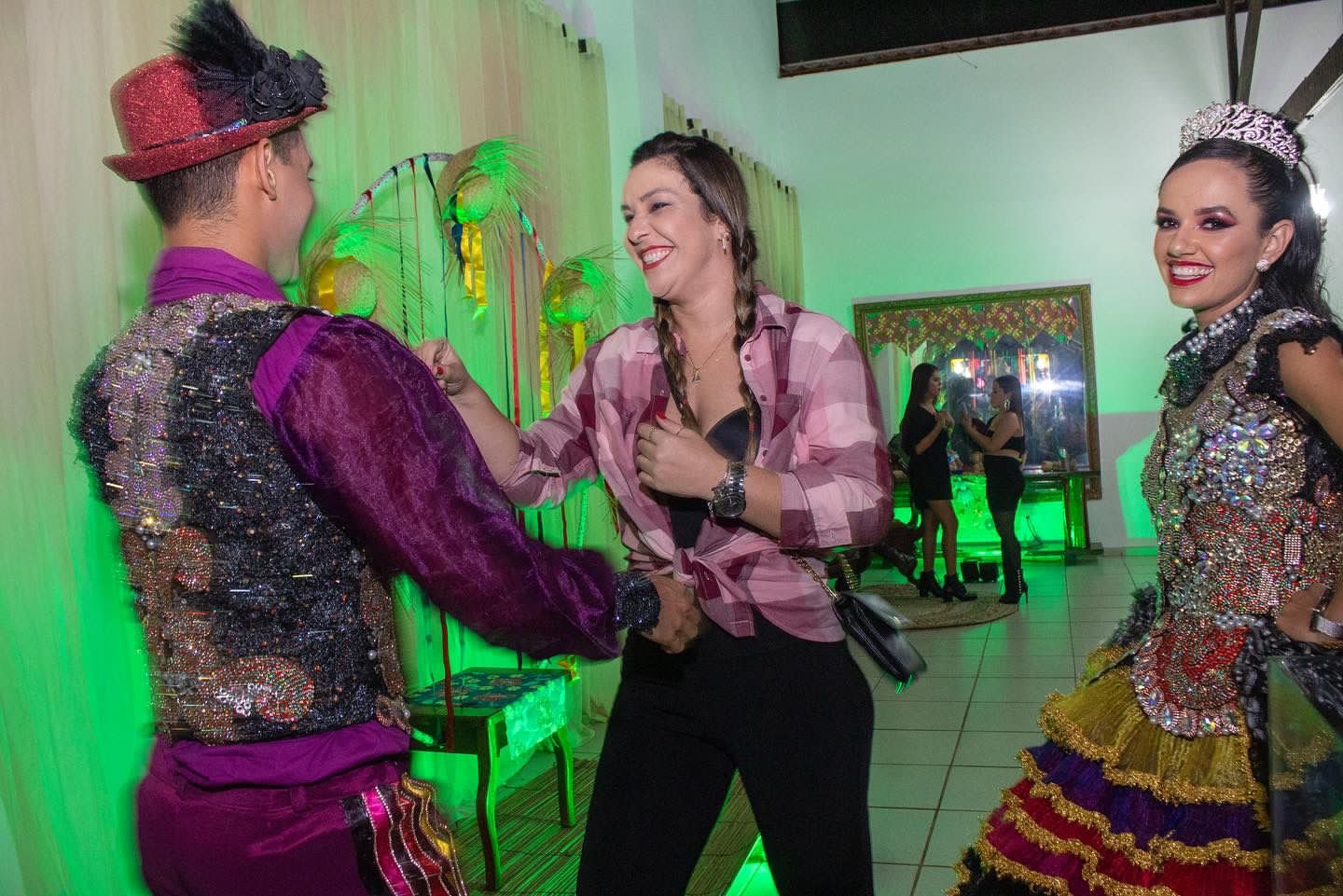 Tradição nordestina, deputada Camila participa dos festejos juninos em 10 municípios da região do Brejo paraibano