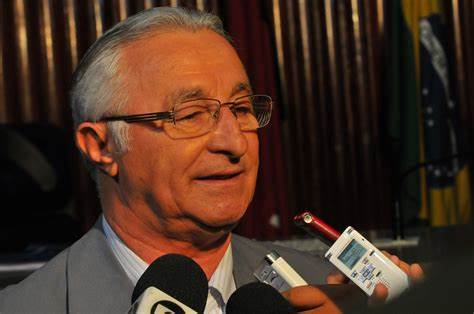 PEC dos Auxílios; da Paraíba apenas os deputados Frei Anastácio e Pedro Cunha Lima votaram contra