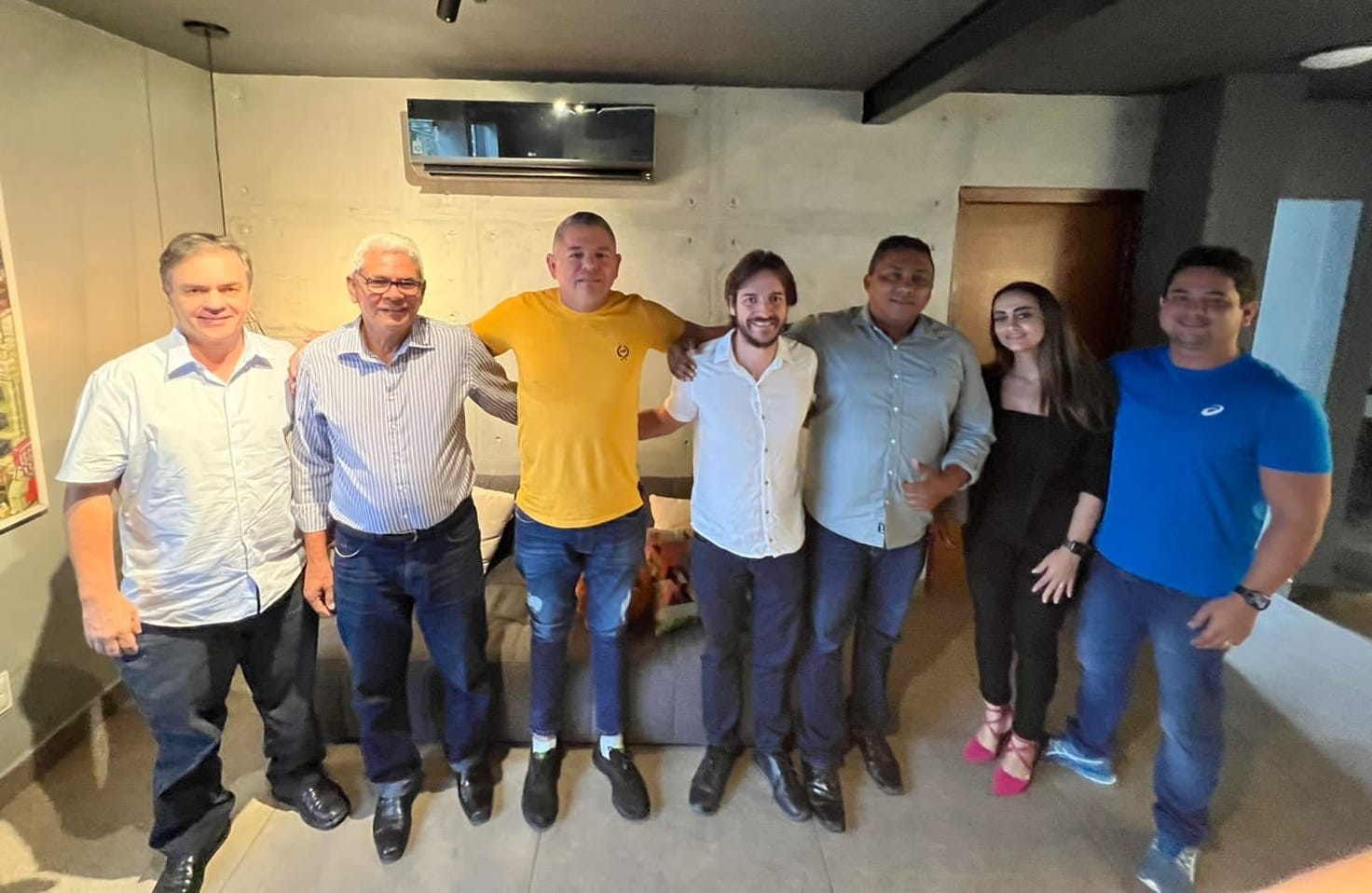 Presidentes do MDB e do União Brasil de Lucena e outras lideranças políticas do município anunciam apoio à pré-candidatura de Pedro